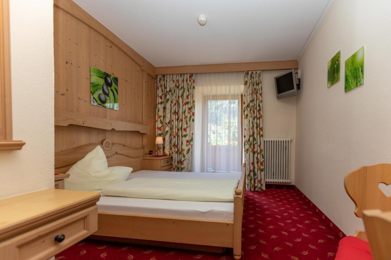 Hotel Garni Elisabeth Zell am Ziller Exterior photo
